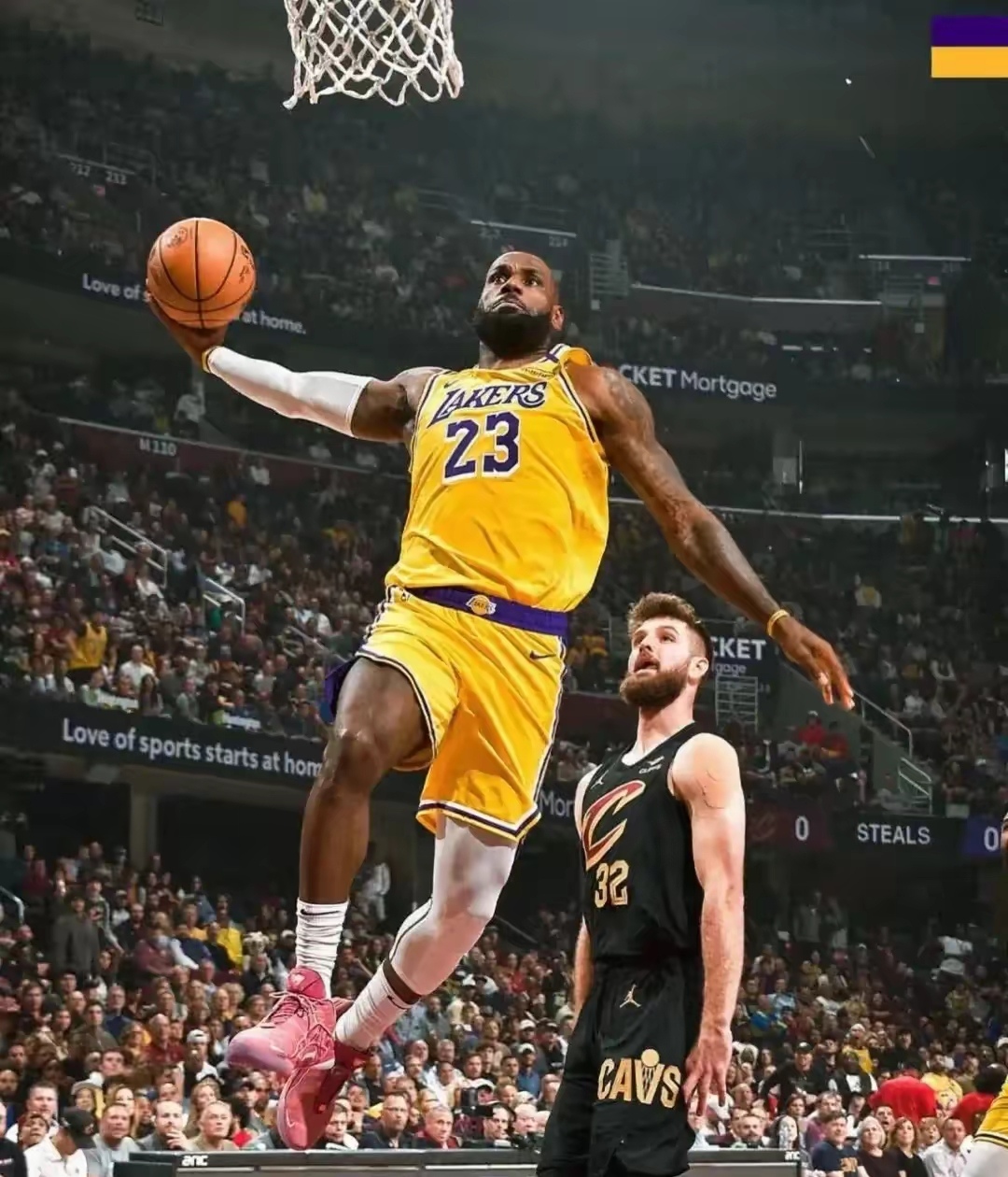 开云页面-恒大击败老对手詹姆斯,晋级之路一路高歌!